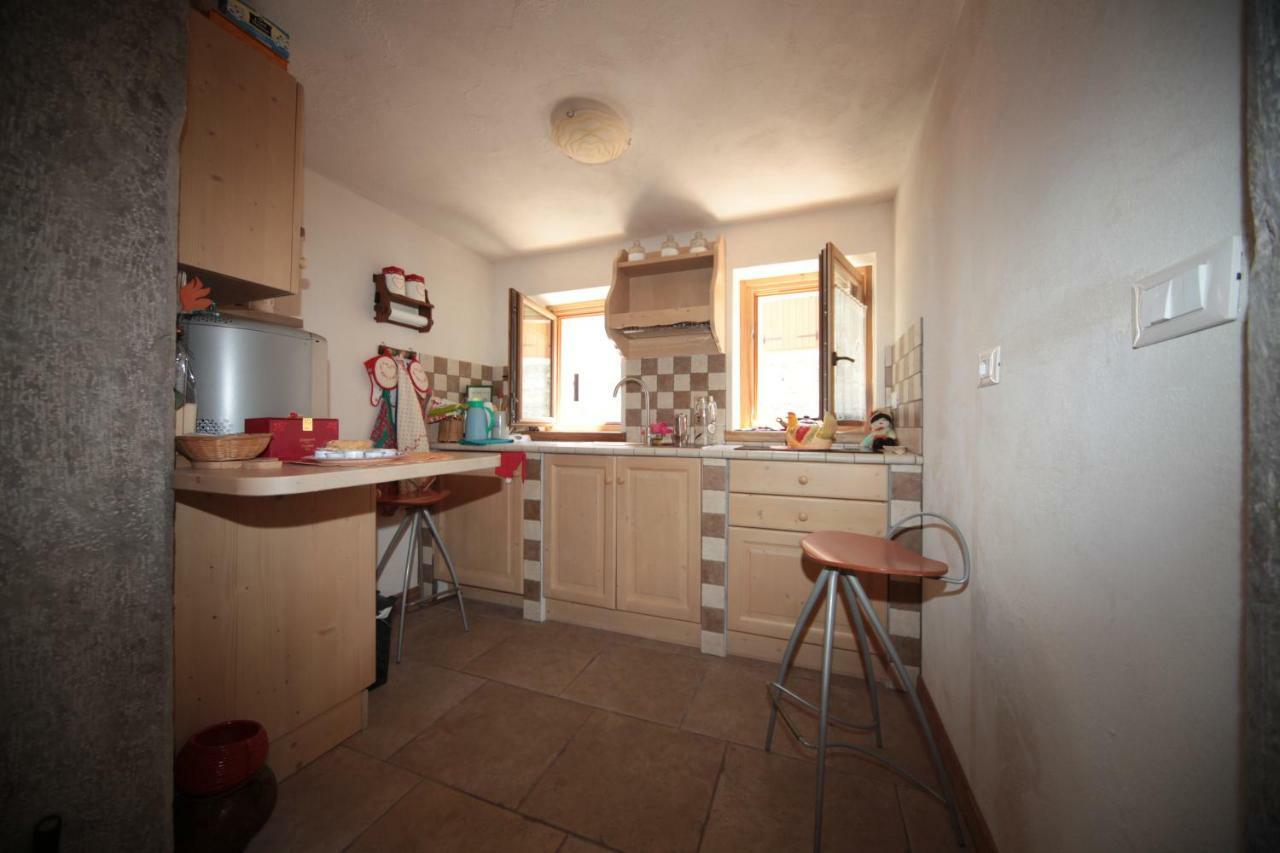 Albergo Diffuso Valcellina E Val Vajont In Casso Екстериор снимка